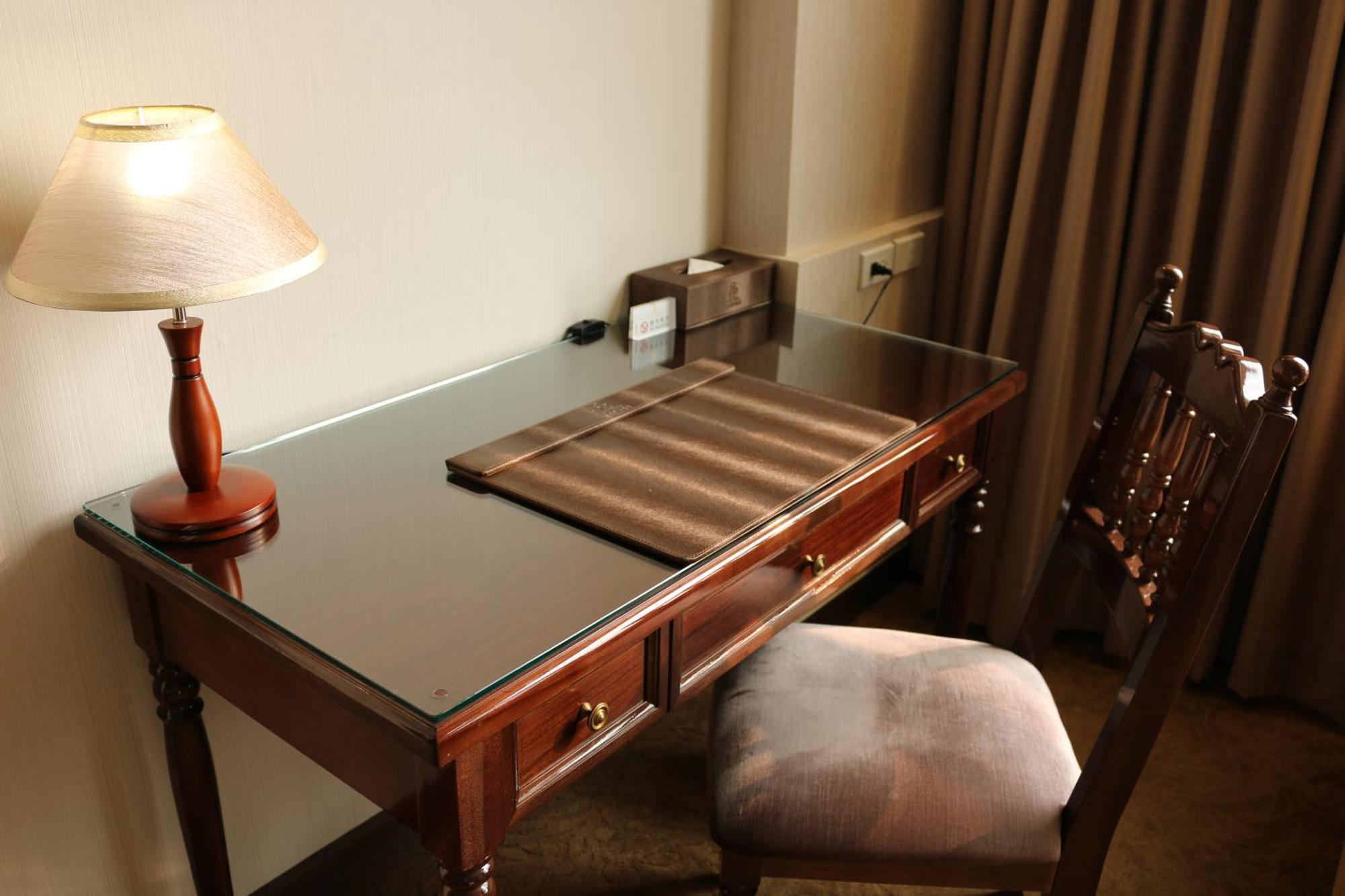 Royal Chiayi Hotel Zewnętrze zdjęcie