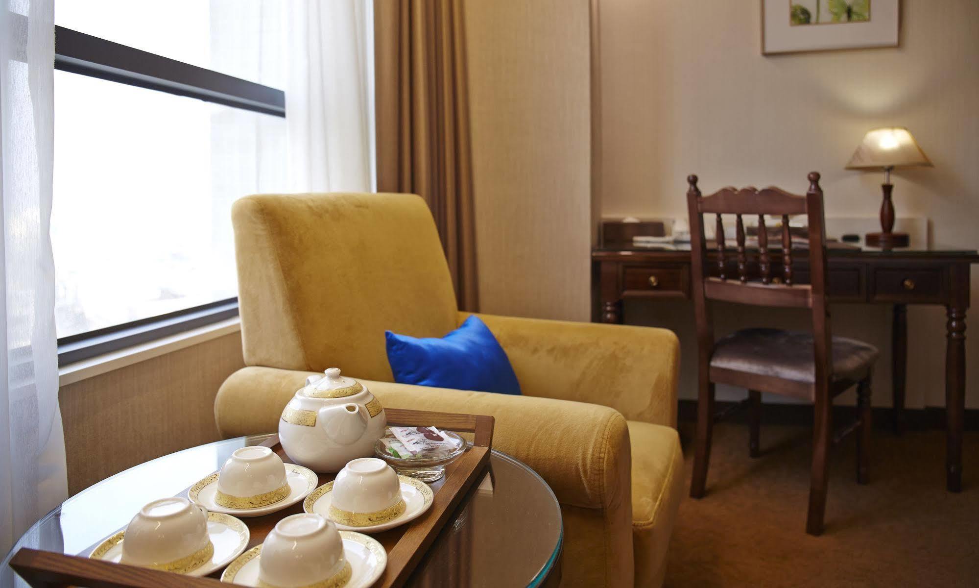 Royal Chiayi Hotel Zewnętrze zdjęcie