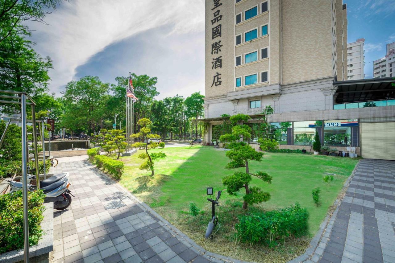 Royal Chiayi Hotel Zewnętrze zdjęcie